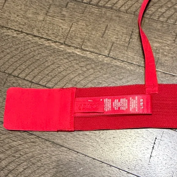 SKIMS Red Ribbed Bralette with Striped Band - Picture 4 of 5